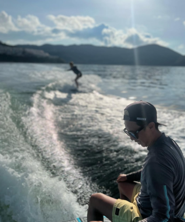 Wakesurfing HK Wakesurf（圖片來源︰IG@wakesurfinghk）