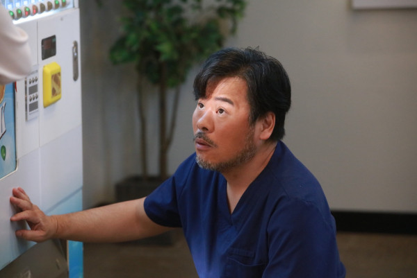 死有對証劇情｜第3集預告芷昕驚遇突襲瀕死！死者家屬盼遺體低胸晚禮服出殯疤痕成障礙