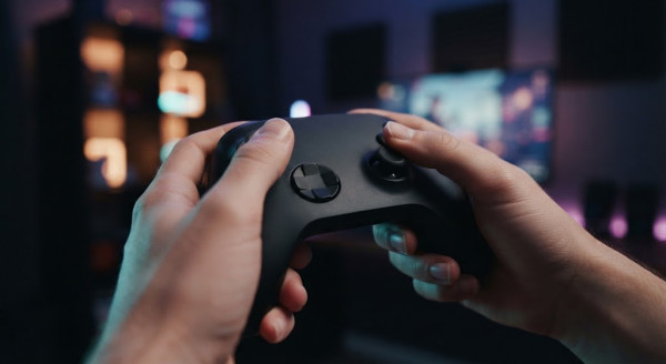 消委會實測 12 款遊戲手掣｜4 款 PS5／Xbox 手掣獲 4.5 星 Switch 2 Pro Controller 只得 4 星？