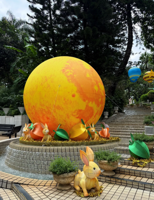 香港公园中秋灯海（图片来源︰小红书@小米koko在香港）