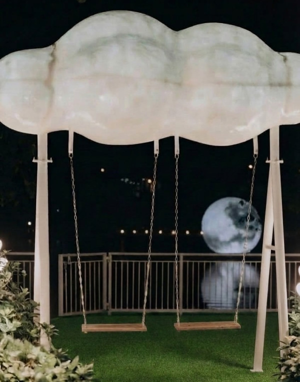 Lake House 湖畔月光庆典“Moonlight Dreamers”（图片来源︰IG@lakehouse.hk）