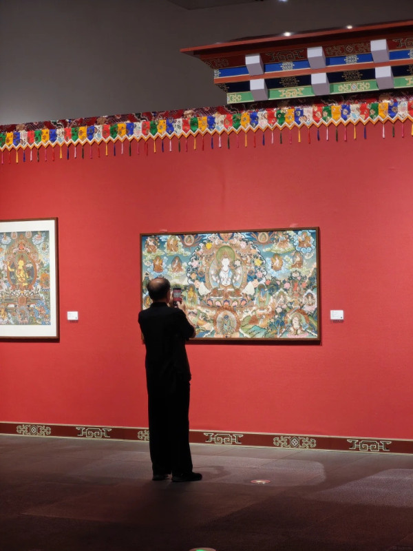 圖片來源:小紅書@简言Happy 國家級非遺熱貢唐卡藝術展登陸深圳!免費入場欣賞大師娘本精工細繪作品 跨越千里文化藝術盛宴