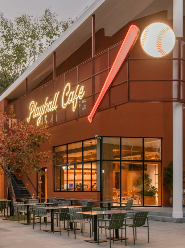 深圳福田美式復古棒球Cafe！紅棕色建築設計、運動休憩一站式體驗 