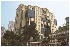 中央图书馆跌落神坛惊变最丑？网友列4大致命伤！附5大全港最美图书馆懒人包