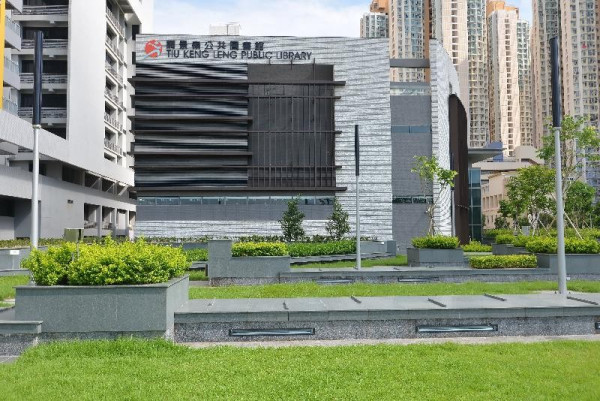 中央图书馆跌落神坛惊变最丑？网友列4大致命伤！附5大全港最美图书馆懒人包