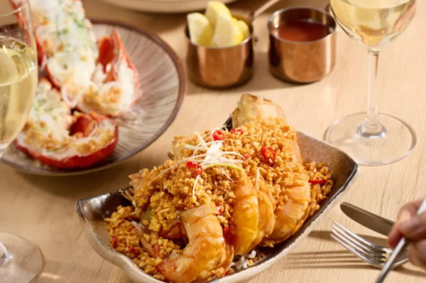尖沙咀朗廷酒店The Food Gallery長者$262起送唐閣月餅（圖片來源︰KKday）