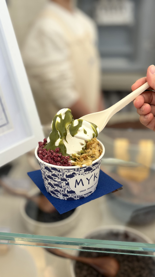西班牙人氣希臘乳酪雪糕MYKA登陸中環！30款toppings/價錢率先睇