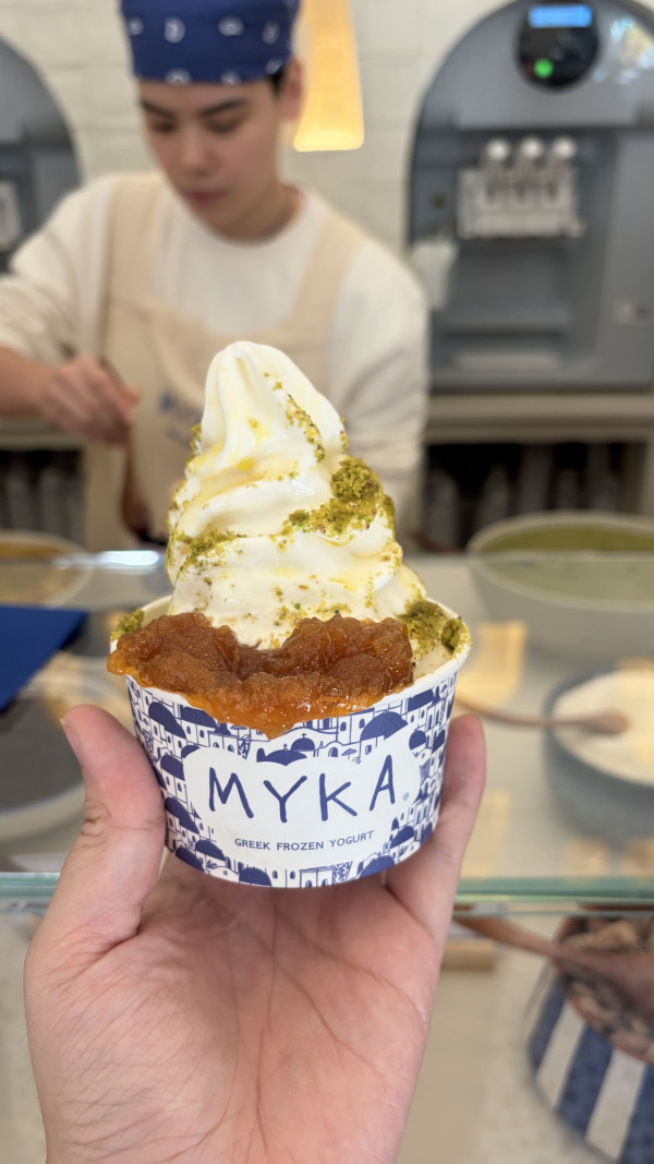 西班牙人氣希臘乳酪雪糕MYKA登陸中環！30款toppings/價錢率先睇