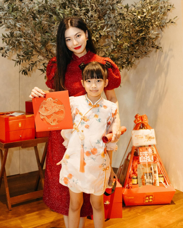 44歲千禧女神息影後近況曝光外貌極凍齡 嫁富商育兩子白手起家變女強人