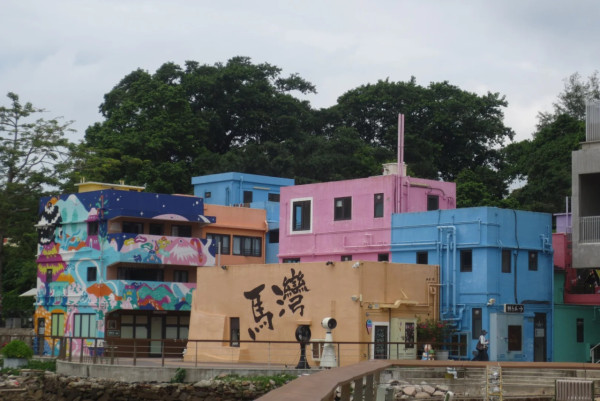 内地客赞荃湾是“香港最温柔另一面”?街坊揭1大盲点爆笑:荃湾边系咁嘅样?