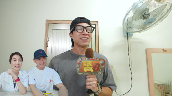 試真D唷｜吳業坤實測台南$50極劣旅館！驚現床單QQ毛＋「回乾廁紙」