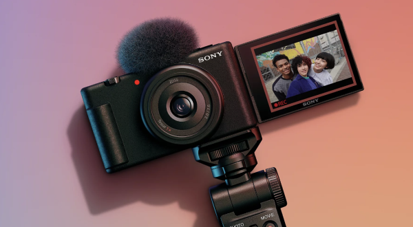拍 Vlog 自拍首選！Sony ZV-1F 特價 $3,390！支援直向影片一按即傳手機