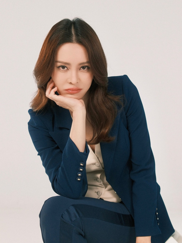 张曦雯被公审耍大牌凶吓路人删相？网友斥“18线女星”，一关键证据流出揭真相