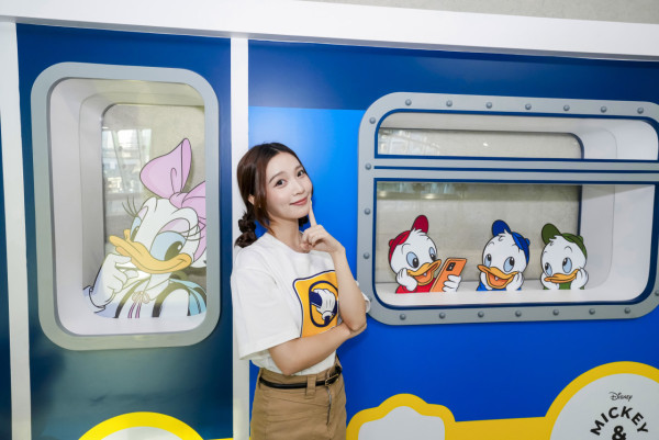 港鐵全新聯乘米奇與好友！打卡7大主題車站免費換限量版立牌！唐老鴨/Chip 'n' Dale輕鐵周末起登場