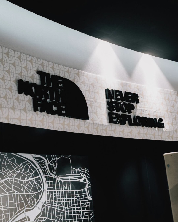 圖片來源:IG@thenorthface_ue The North Face 地區限定四大支線!紫標、黑標、白標、紅標有何分別?