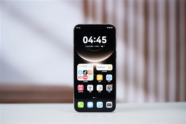 華為 Mate 90 系列 9 月底登場！5 款機型齊發＋首發 3D 折疊晶片