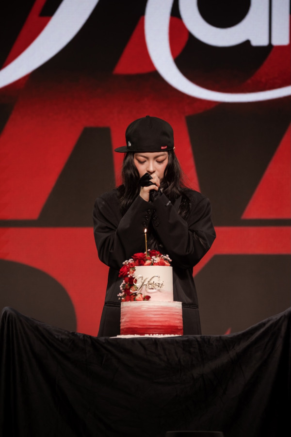 陈奕迅新公司|KALAI家丽是谁?28岁生日加入EAS MUSIC成旗下首位女歌手