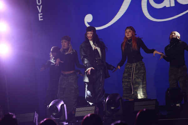 陈奕迅新公司｜KALAI家丽是谁？28岁生日加入EAS MUSIC成旗下首位女歌手