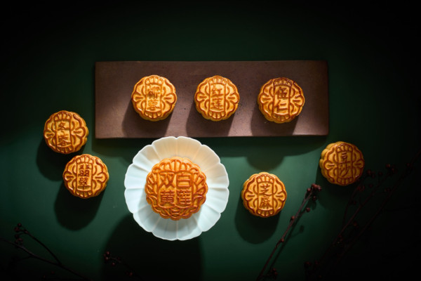 唐宮小聚中秋月餅低至$148／全新斑蘭及金桔冬蓉口味