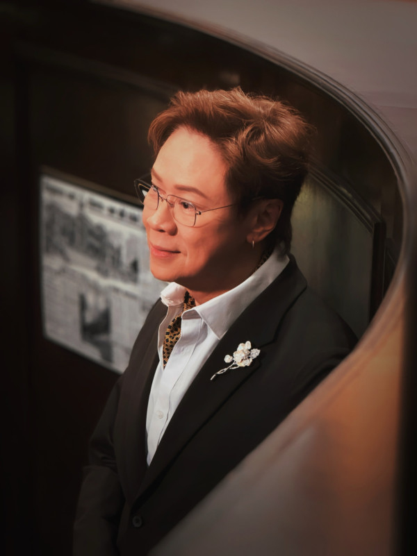 陈志云亲曝“TVB女星”捧极不红衰在太美!这位三大选美冠军上位失败最大嫌疑