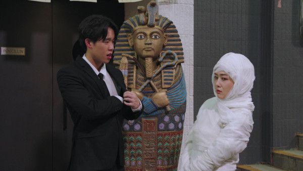 三代同糖｜林沚羿为扮木乃伊遭药房绷带由头包到落脚 本尊亲揭行动受限背后搞笑苦况