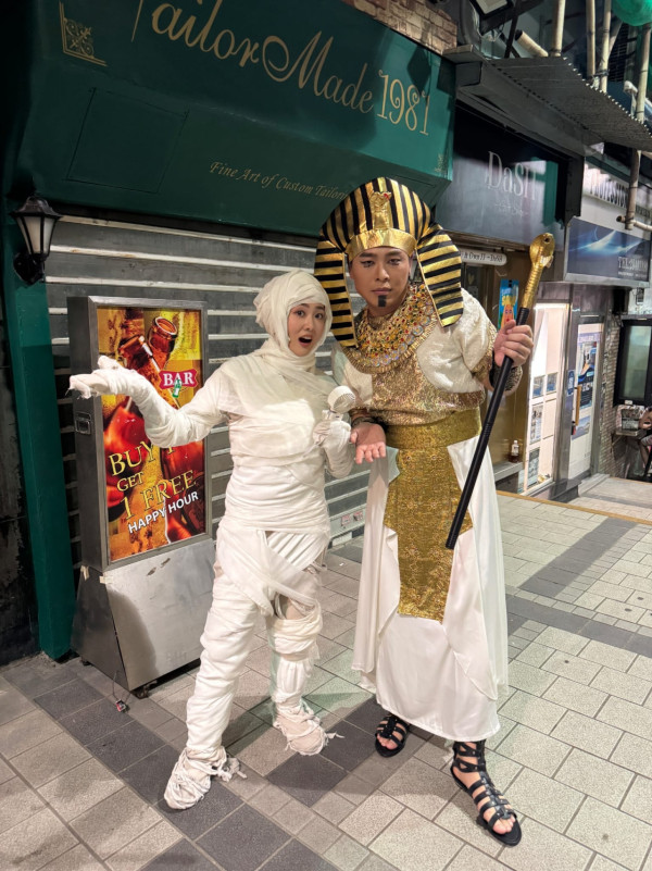 三代同糖｜林沚羿为扮木乃伊遭药房绷带由头包到落脚 本尊亲揭行动受限背后搞笑苦况