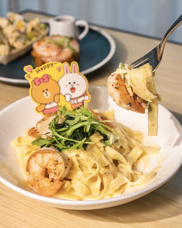 BROWN & FRIENDS CAFE & BISTRO｜葡京人LINE FRIENDS主題餐廳・派對包場首選