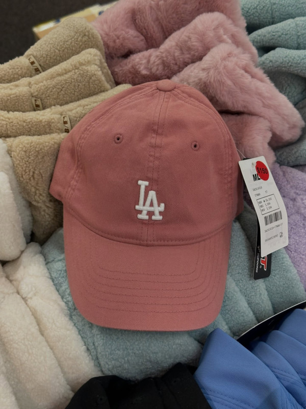 開倉優惠 | 銅鑼灣時代廣場MLB開倉！$100起買人氣棒球帽/鞋款/袋款