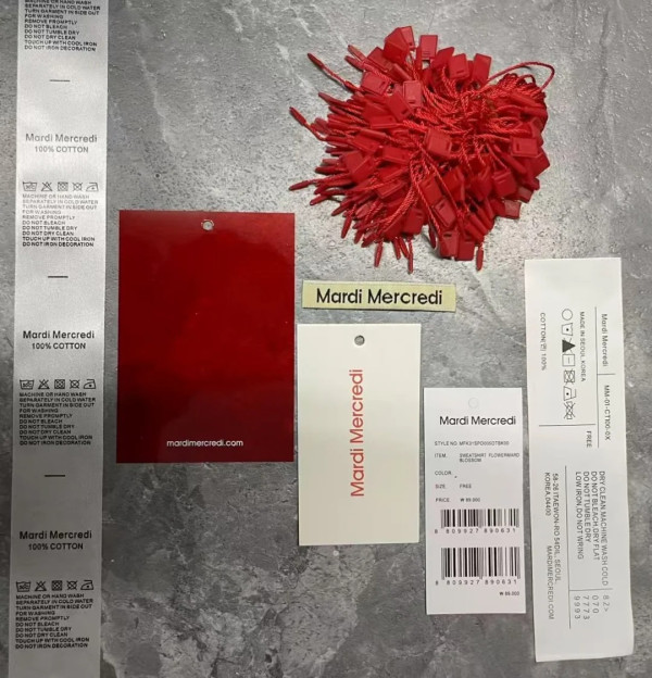 韓國潮牌 Mardi Mercredi 吊牌隱藏防偷拍功能? 網民大讚極實用:以為只係普通卡片