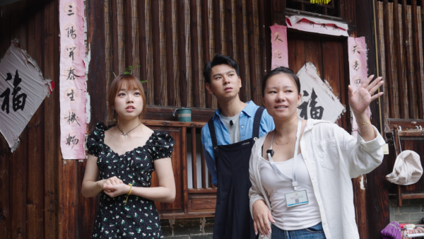 怪宿宿2想天开最终章｜李芷晴住500年历史“真·土楼”！挑战睡停尸间：好怕随时有人掀进去