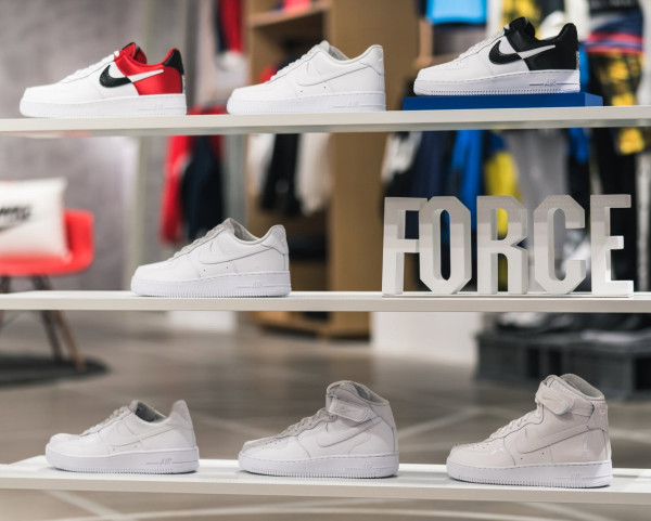 Nike季末大减价低至6折！球鞋$300有找！运动服装/背囊/帽款$47起+额外85折