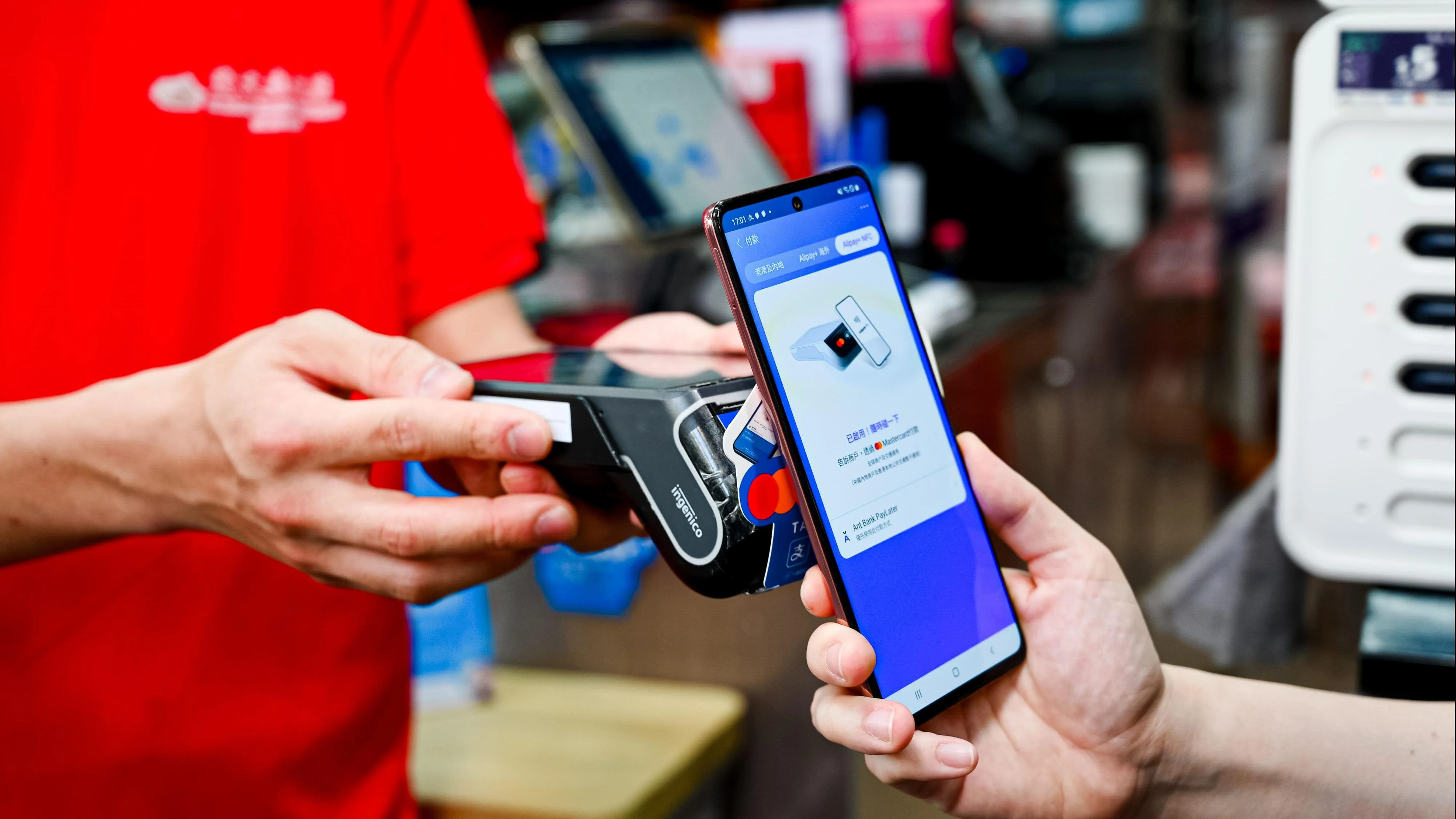 唔使再開QR Code支付！AlipayHK正式支援Apple Pay拍卡 再送$88迎新【簡單4步即開通】