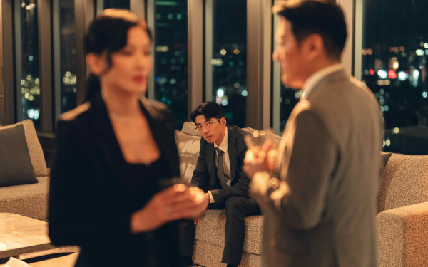 黑白清道夫线上看｜Netflix剧情5大看点！李铭顺、薛仕凌、雷嘉汭跨世代黄金阵容