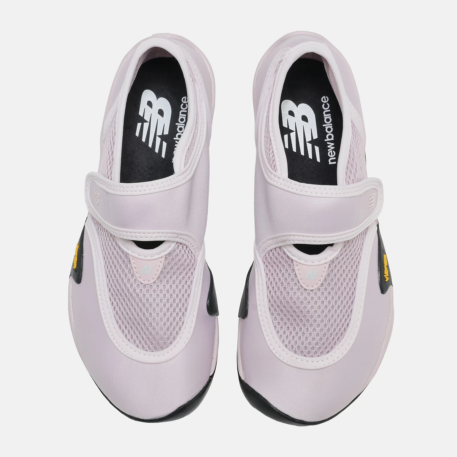 圖片來源:newbalance.jp 日本New Balance升級版赤足鞋!赤足跑感結合越野機能/MaryJane設計/透氣超輕
