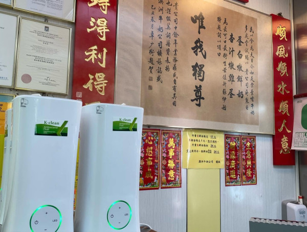澳洲牛奶公司大清洁场面曝光！直击卡座搬出街 网友激赞干净整洁：拽得有道理