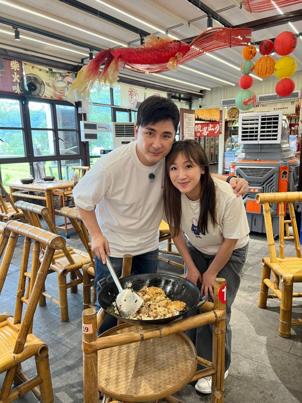 李泳豪獲善心人指引尋獲亡母施明骨灰之所 感性晒母子照：今早已上位