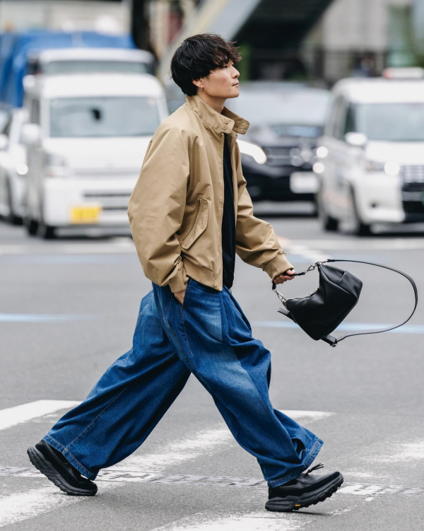 圖片來源:IG@ryo__takashima HOKA大熱SPEED LOAFER一鞋難求!流蘇樂福鞋/街頭風到正裝混搭一對搞掂、附日韓台價錢對比