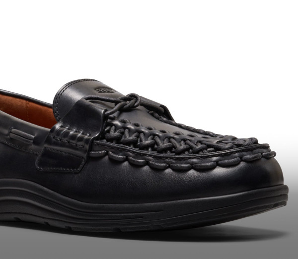 圖片來源:keenfootwear.jp KEEN爆紅UNEEK LOAFER!戶外紳士風/復古雙繩編織設計 附港日價格對比!