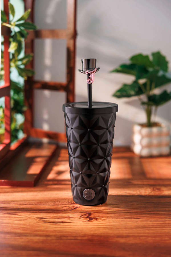 Starbucks聯乘周杰倫推限定商品！歌詞隨行杯/魔術帽吸管杯/限量音樂筆記本