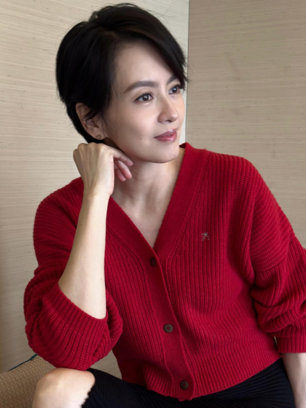 梁嘉琪事隔3年当面点名怼爆梁文礼！直播气氛极尴尬片段网上疯传：你讲句啊嘛
