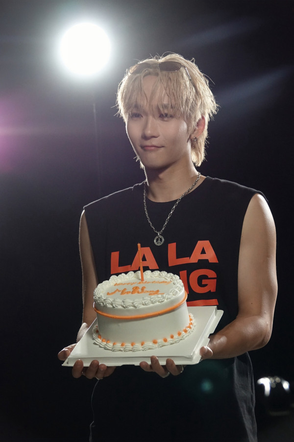 MIRROR@王智德Alton推全新單曲《LA LA SONG》 口號式洗腦副歌送樂迷生日禮物