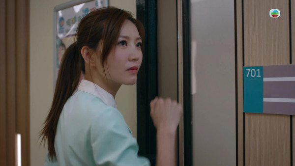 死有對証角色｜吳若希護士制服look曝光喜感十足！搞笑演技心虛尷尬樣破綻百出