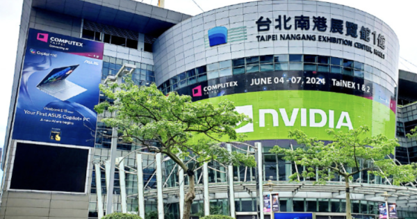人工唔好慳！Nvidia黃仁勳叫老闆多給薪酬：照顧好員工其他事自然會好