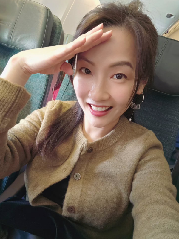 43岁资深女艺人无预警宣布离巢！御用配角曾参演过百部剧 含泪告别：小妹行咗二几年