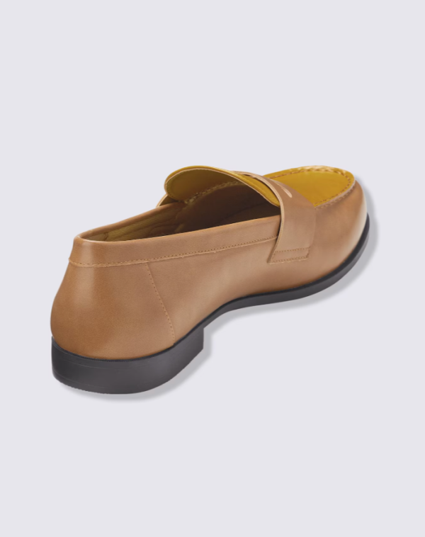 5穿出高級感!日本GU爆紅樂福鞋Loafers 秋冬男女通勤必備神鞋