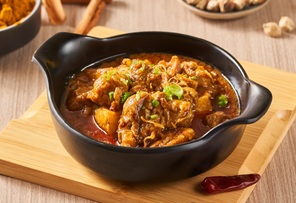 百份百餐廳必食推介！啟德新店增設明爐燒味及車仔麵＋18年經典港式菜式