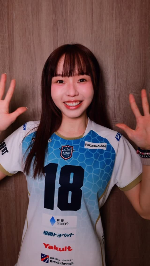 圖片來源:Instagram@elaine0608 台灣「排球甜心」風靡日本!甜美笑顏獲封「排球界偶像」勇奪亞運第5名