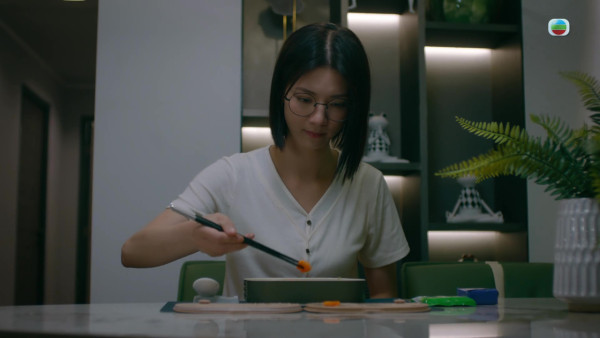 死有對証童星|李紫欣神還原陳曉華童年版!曾飾「小文慧心」獲佘詩曼親自留言打氣