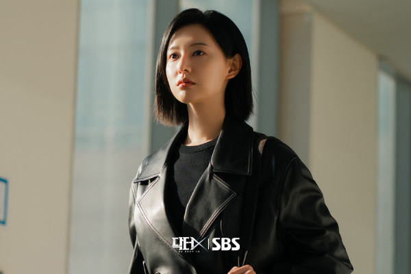 DoctorX白色黑手党时代在线观看|金智媛新剧定档10月Netflix上线剧情4大看点+演员阵容