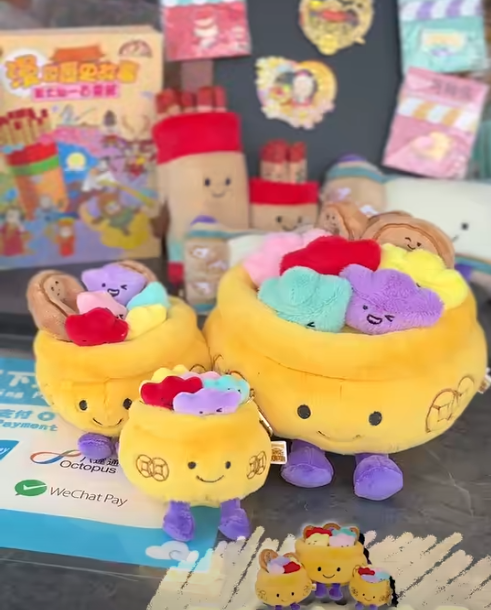 黃大仙祠官方新品登場！月老姻緣簿匙扣/求籤籤筒公仔隨身增運（附購買地點）